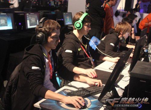 TES发布了一段视频向 Tian 告别：友谊地久天长！再次感谢 Tian 的努力和奉献