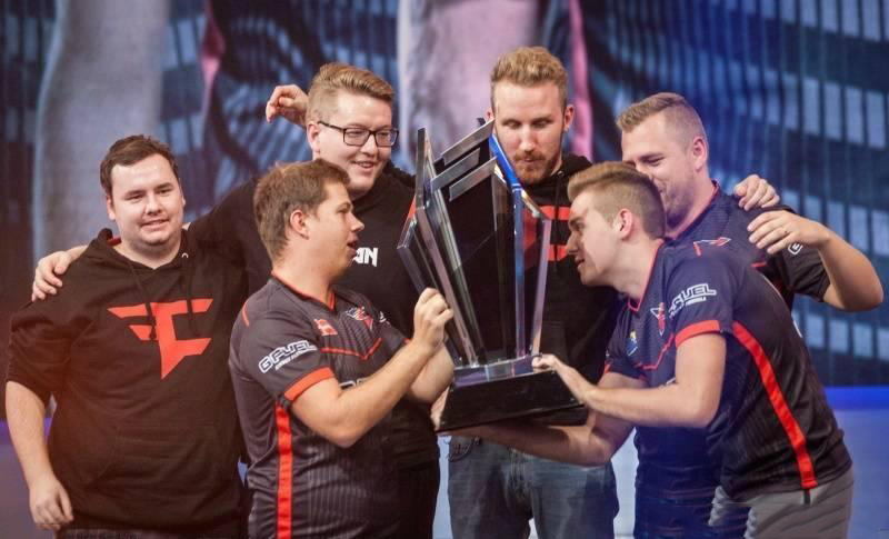 媒体人谈S8往事：18年RNG夺冠 也算是LPL的黄金岁月